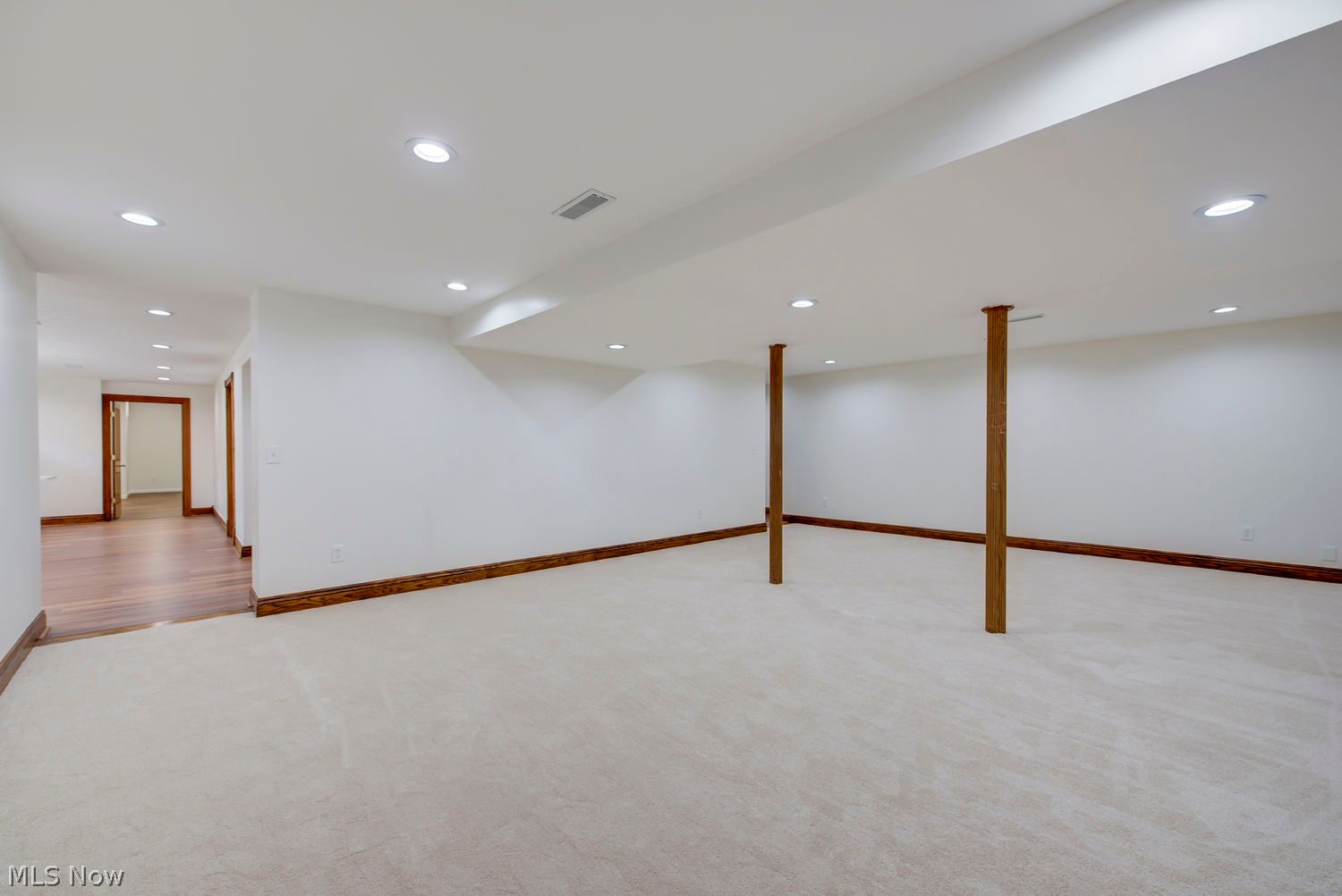 6356 Rockledge Drive Brecksville OH 44141