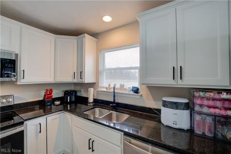 3523 Magnolia Drive Lorain OH 44053
