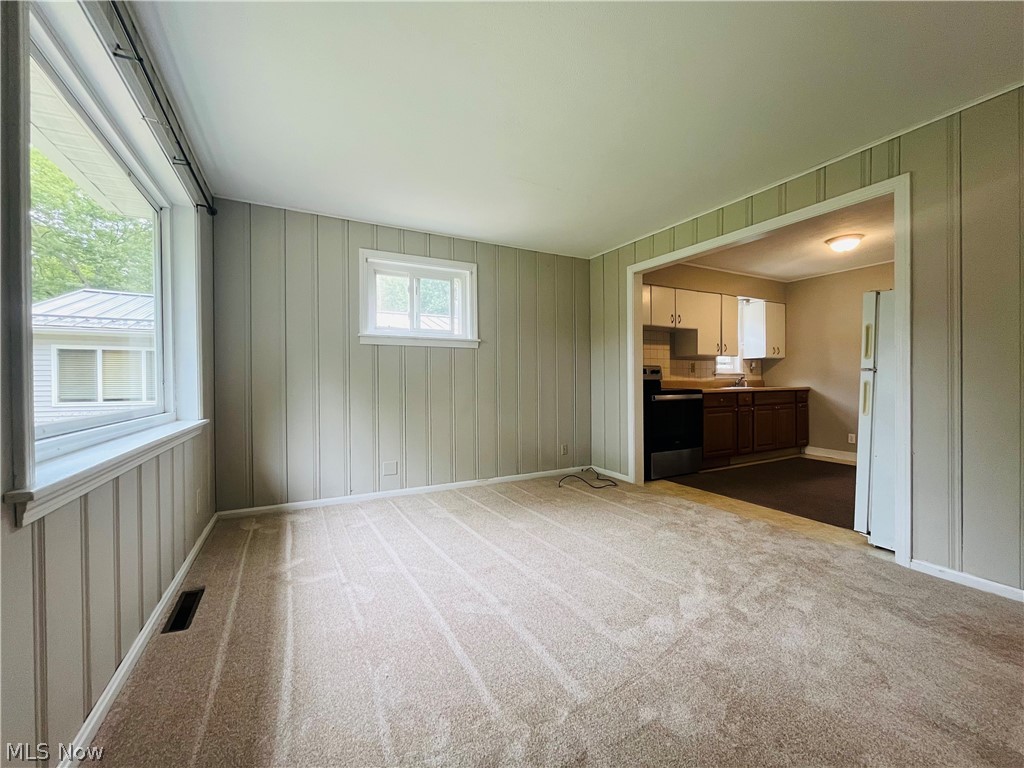 1263 Oxford Drive Madison OH 44057