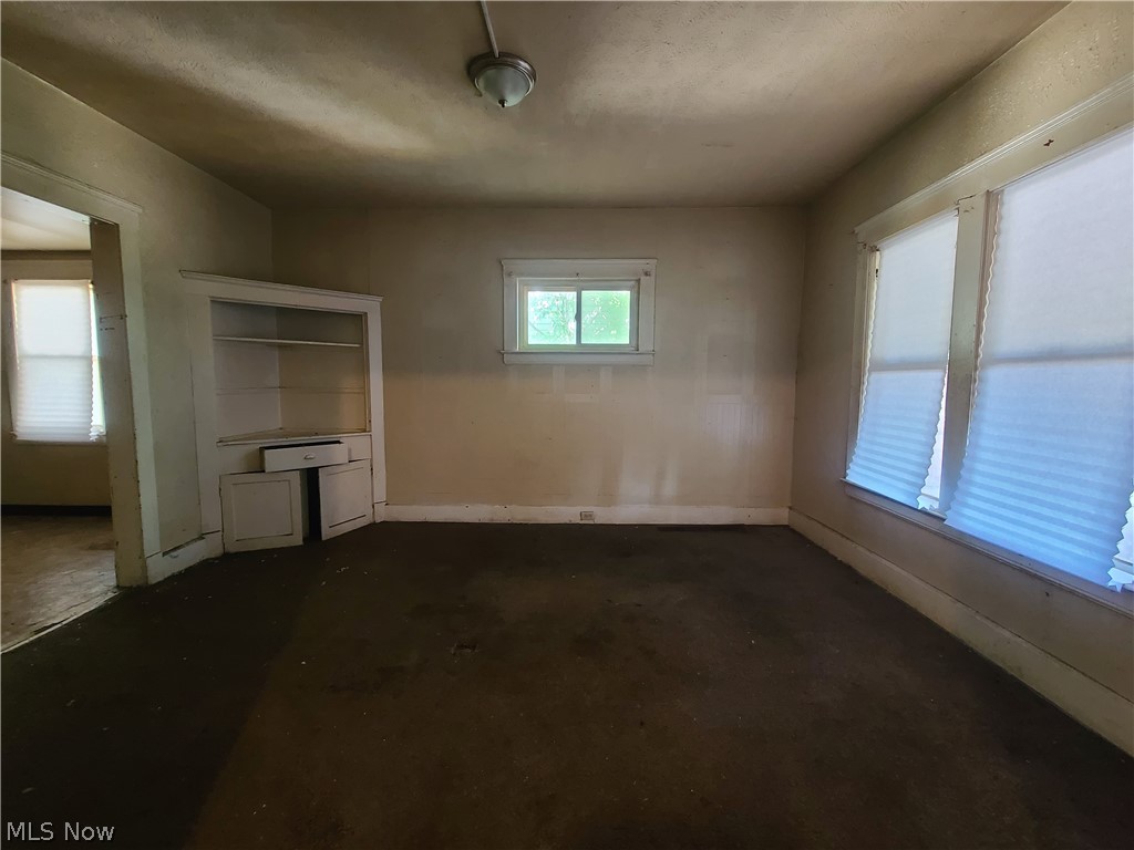 12419 Locke Avenue Cleveland OH 44108