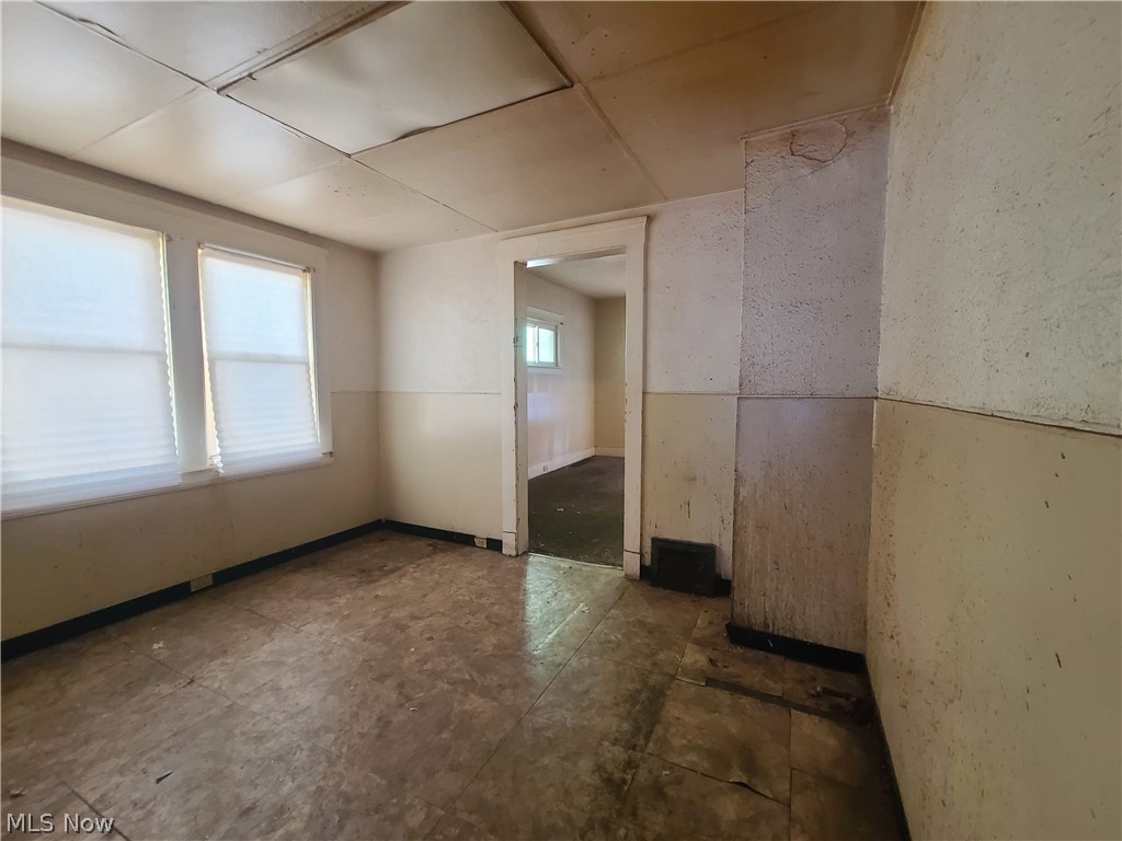 12419 Locke Avenue Cleveland OH 44108
