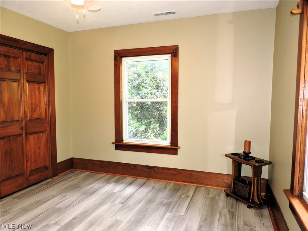 955 N Portage Path Akron OH 44313