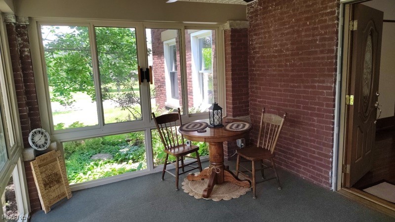 955 N Portage Path Akron OH 44313