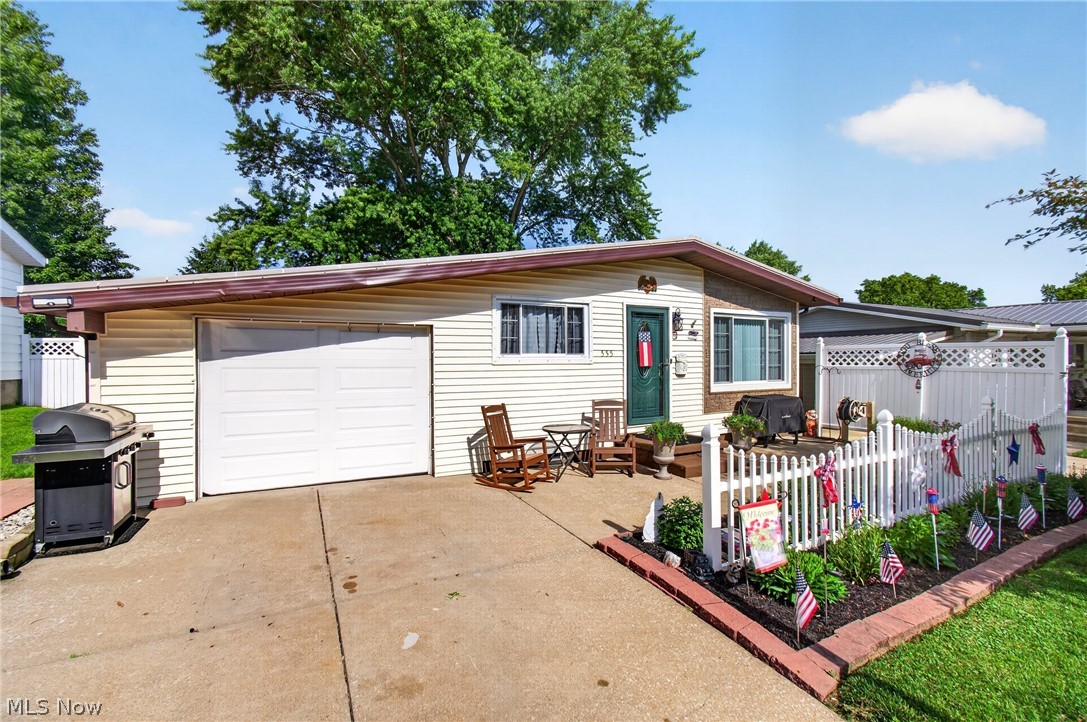 555 Standish Street NW Massillon OH 44647