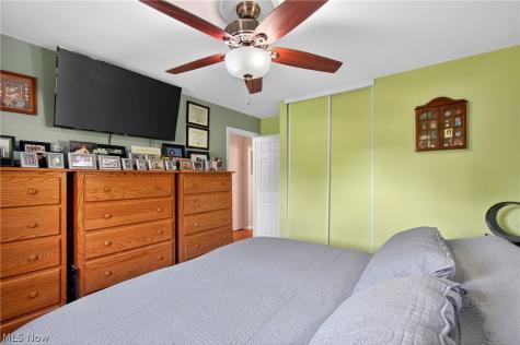 555 Standish Street NW Massillon OH 44647