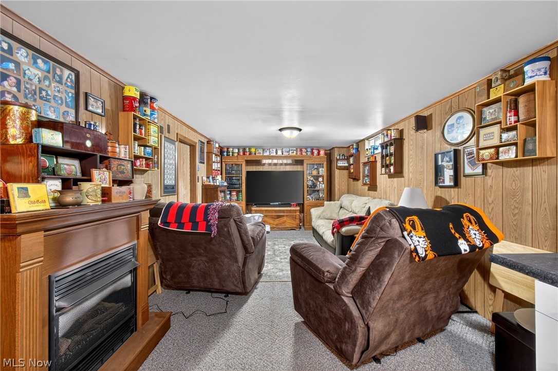 555 Standish Street NW Massillon OH 44647