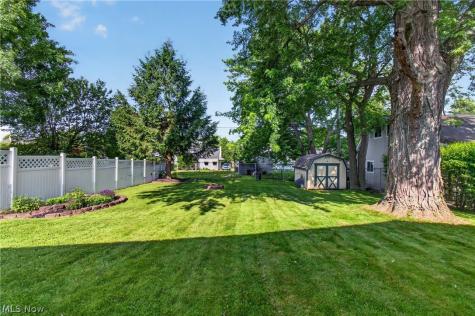 555 Standish Street NW Massillon OH 44647