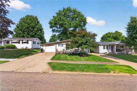 555 Standish Street NW Massillon OH 44647