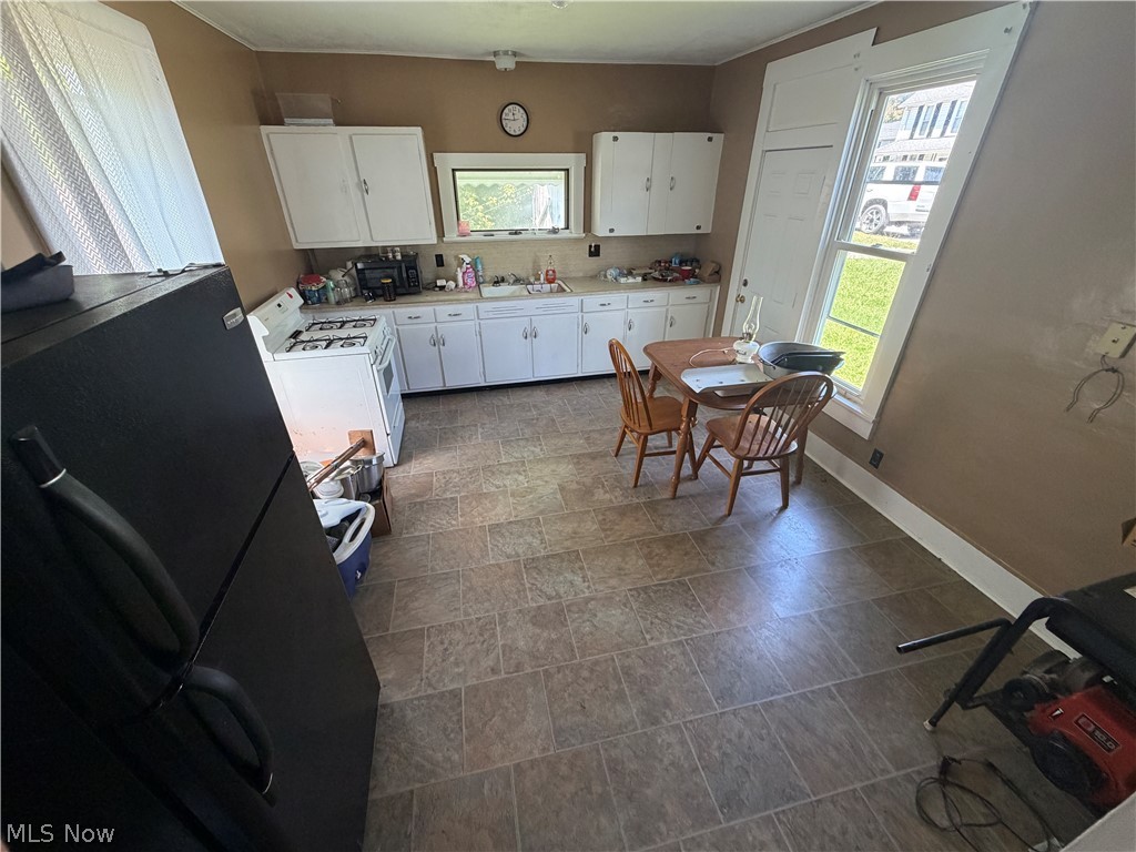 317 W Cross Street Summerfield OH 43788
