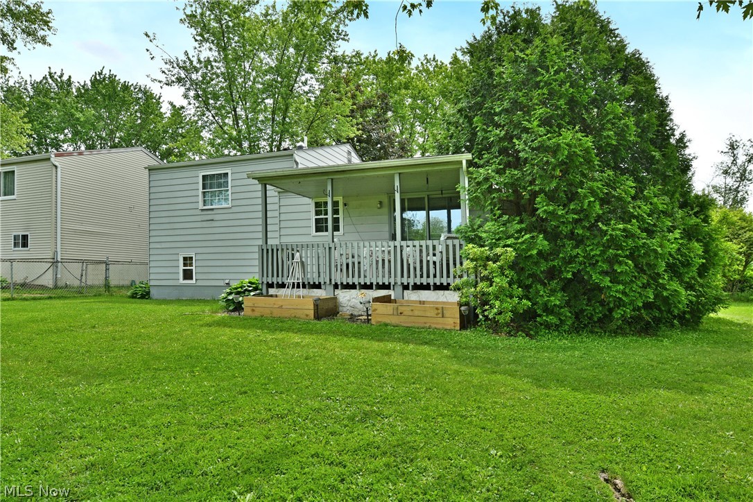 2543 Walnut Street Girard OH 44420