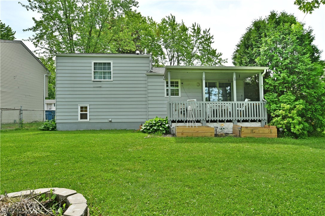 2543 Walnut Street Girard OH 44420
