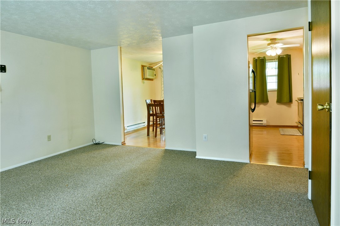 2543 Walnut Street Girard OH 44420