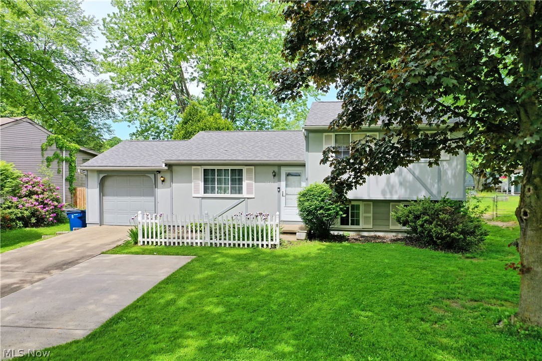 2543 Walnut Street Girard OH 44420