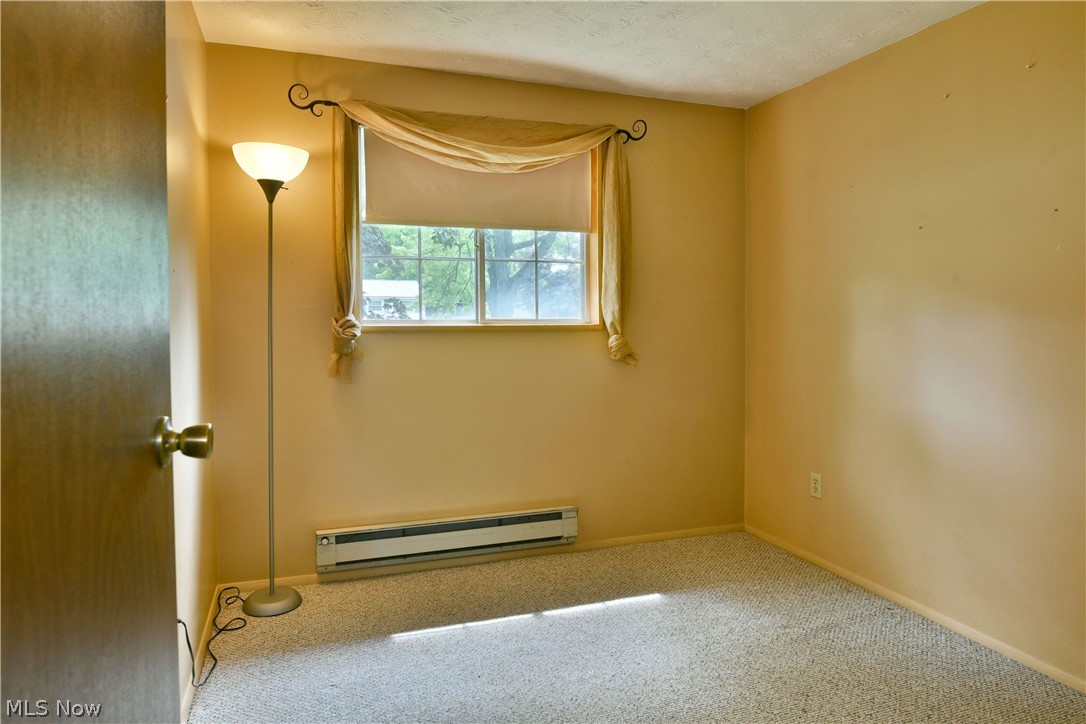 2543 Walnut Street Girard OH 44420