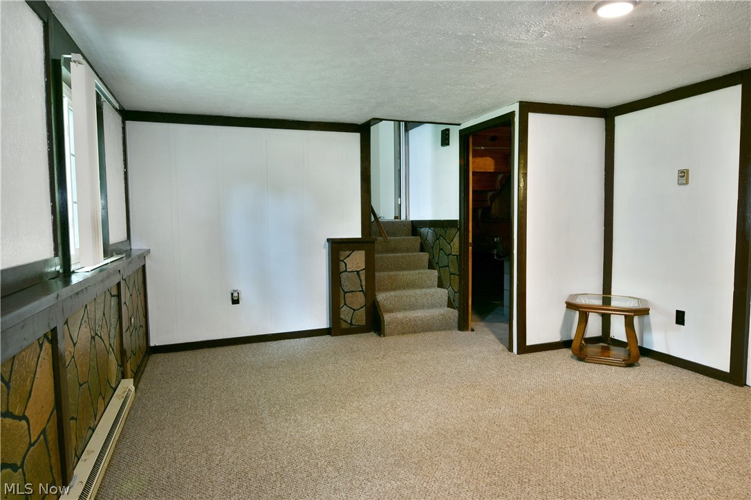 2543 Walnut Street Girard OH 44420