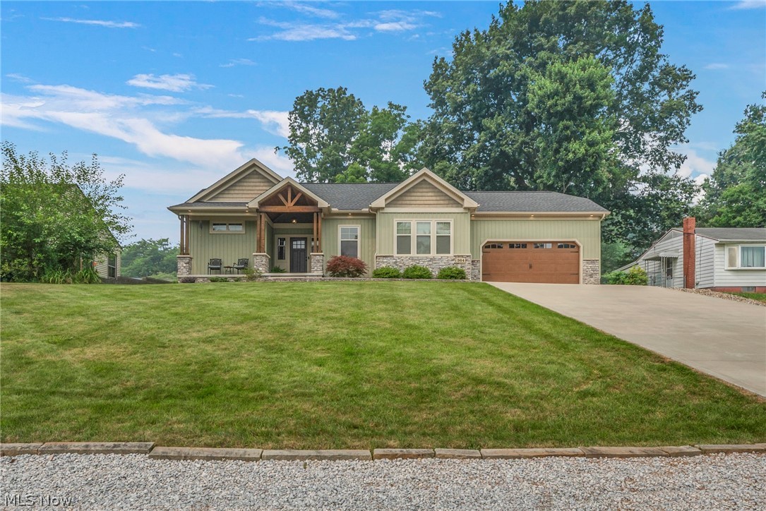 364 31st Street SW Barberton OH 44203
