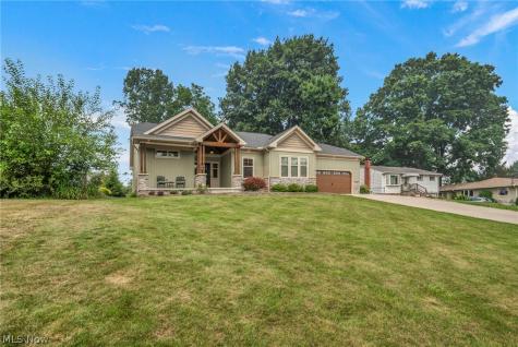 364 31st Street SW Barberton OH 44203