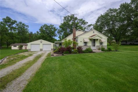5185 Richville Drive SW Navarre OH 44662