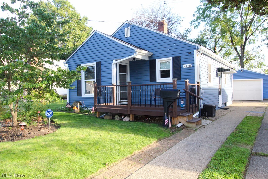 2476 Albrecht Avenue Akron OH 44312