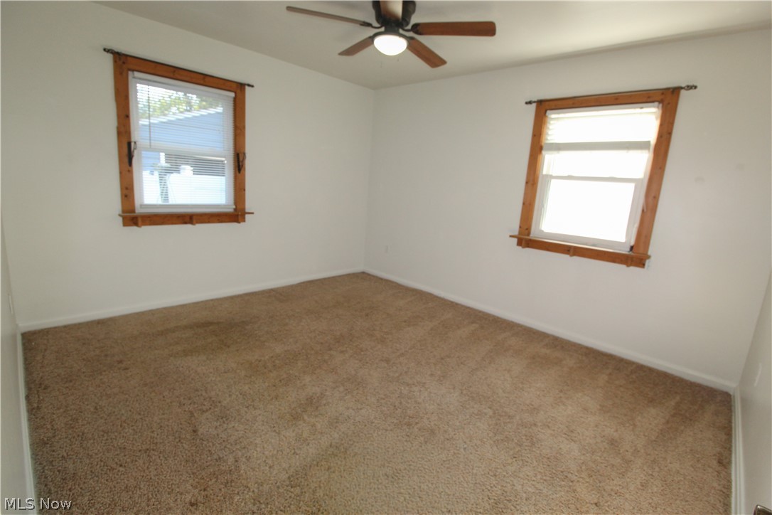 2476 Albrecht Avenue Akron OH 44312
