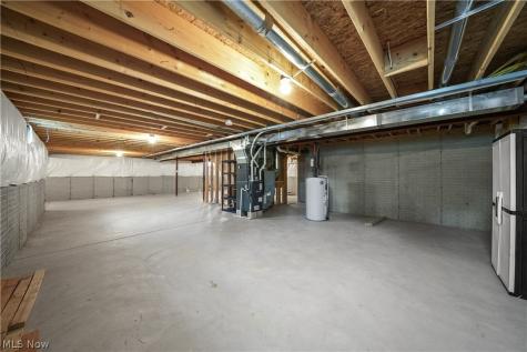 96 Ava June Drive Painesville OH 44077