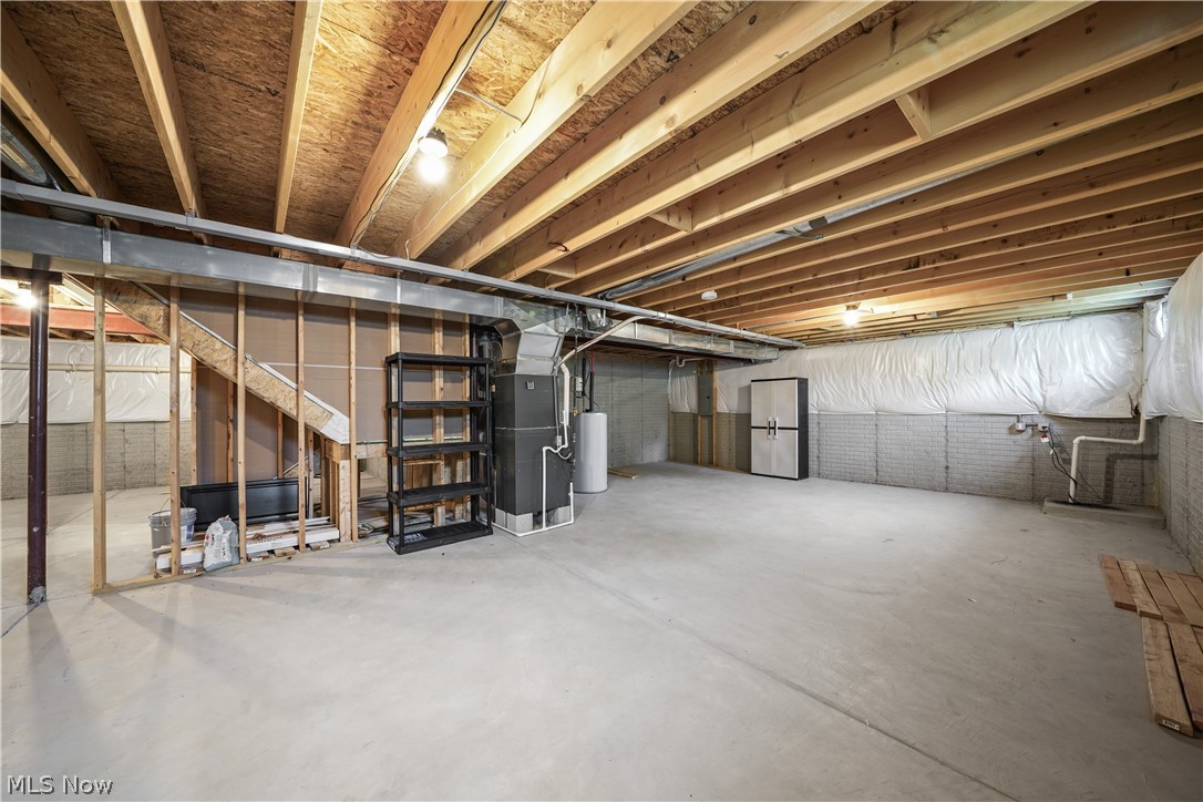 96 Ava June Drive Painesville OH 44077