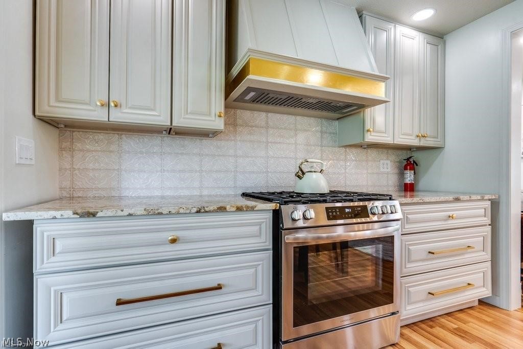 371 Washington Circle Oberlin OH 44074