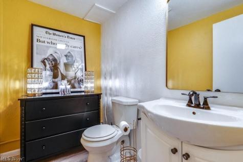 371 Washington Circle Oberlin OH 44074