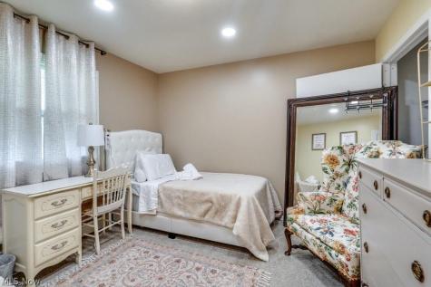 371 Washington Circle Oberlin OH 44074