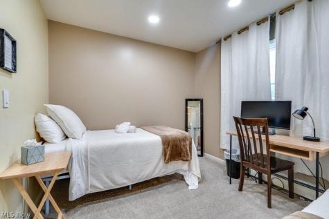 371 Washington Circle Oberlin OH 44074
