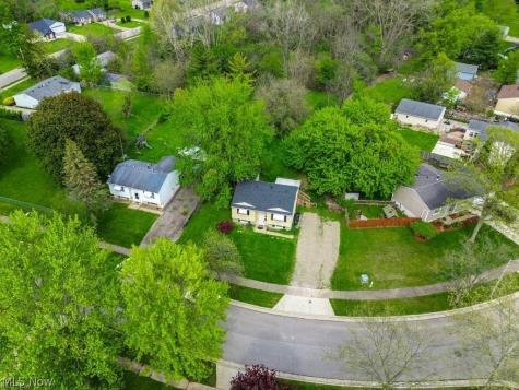 371 Washington Circle Oberlin OH 44074