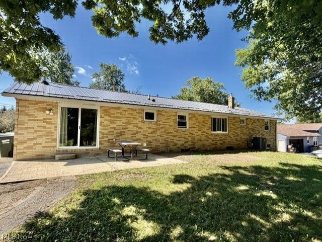 5979 Longbrook Street SW Massillon OH 44646