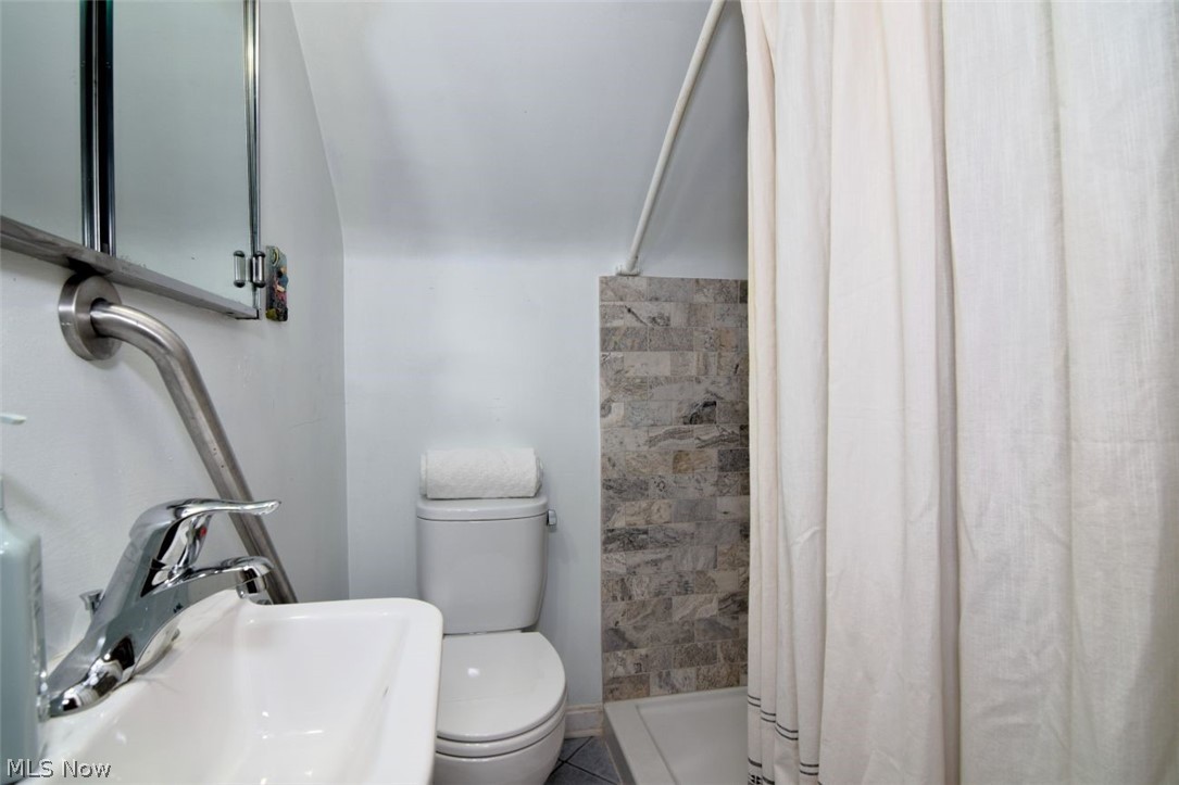 7081 Som Center Road Solon OH 44139