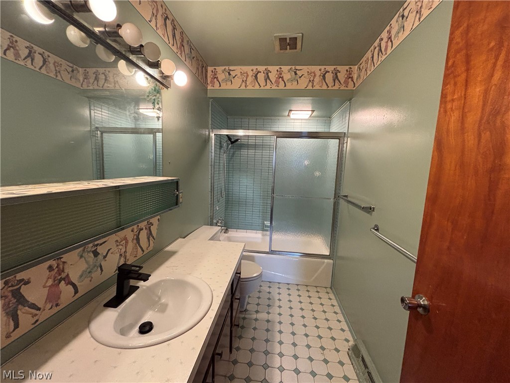 25201 Picone Lane Bedford Heights OH 44146