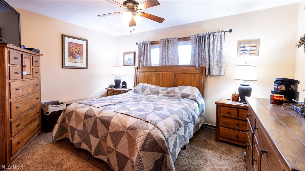 3720 Carl Street NW Uniontown OH 44685
