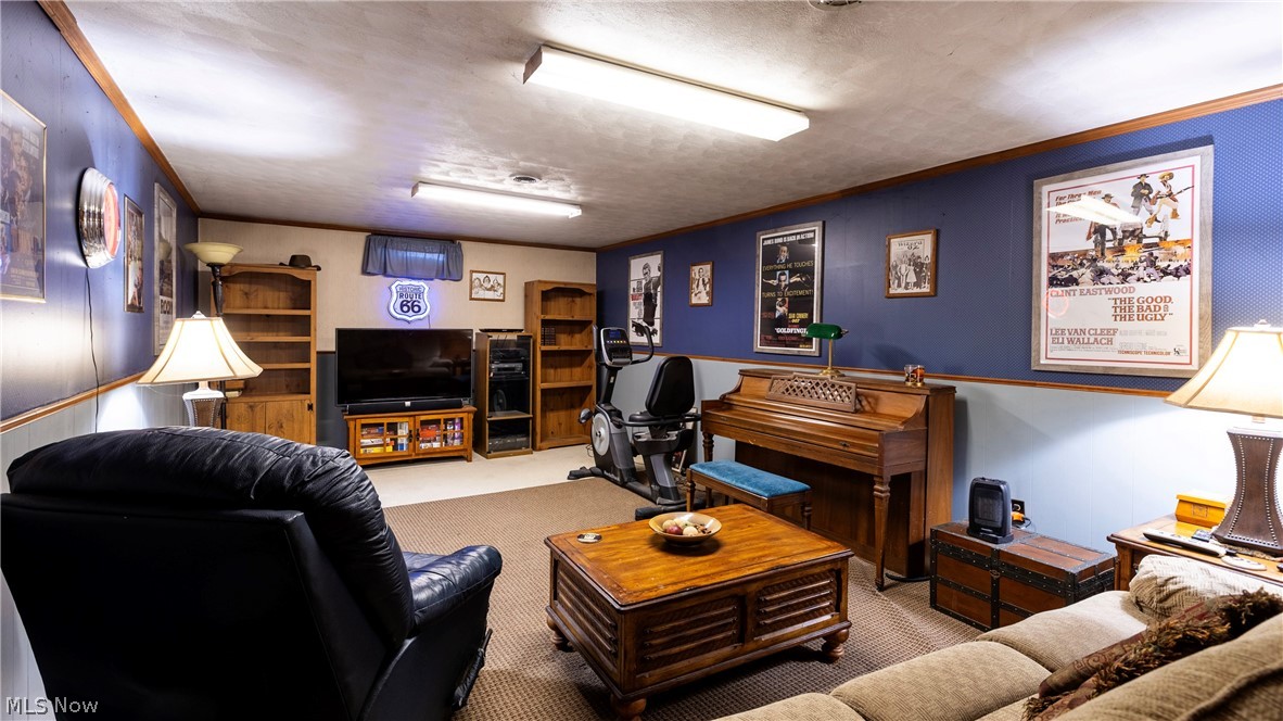 3720 Carl Street NW Uniontown OH 44685