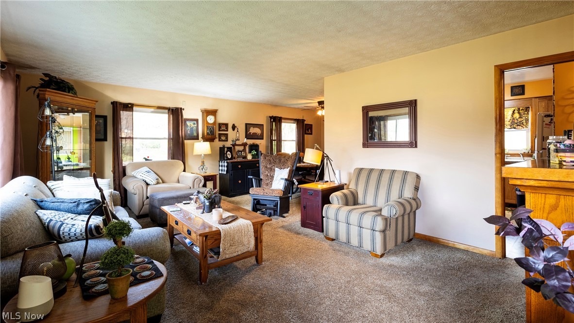 3720 Carl Street NW Uniontown OH 44685