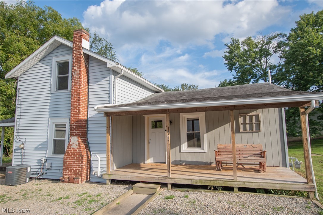 302 3rd Avenue SE Beach City OH 44608