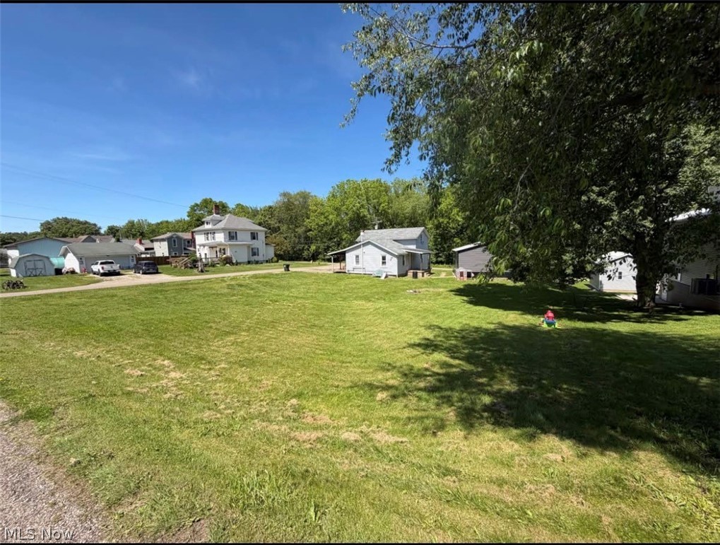 302 3rd Avenue SE Beach City OH 44608