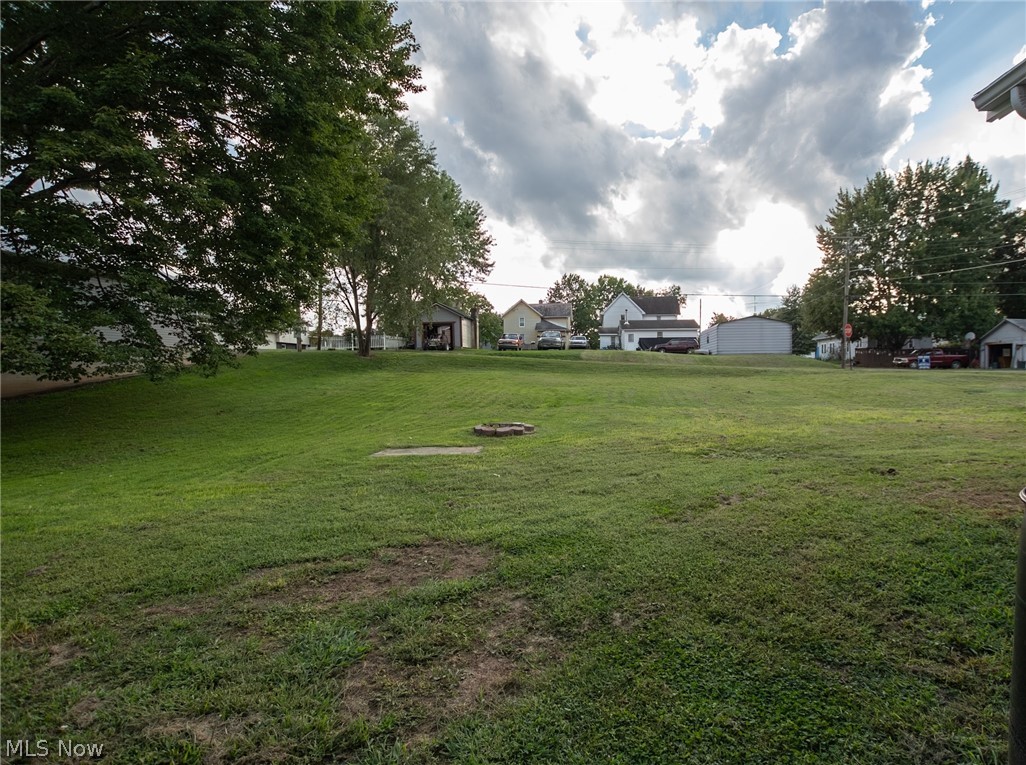 302 3rd Avenue SE Beach City OH 44608
