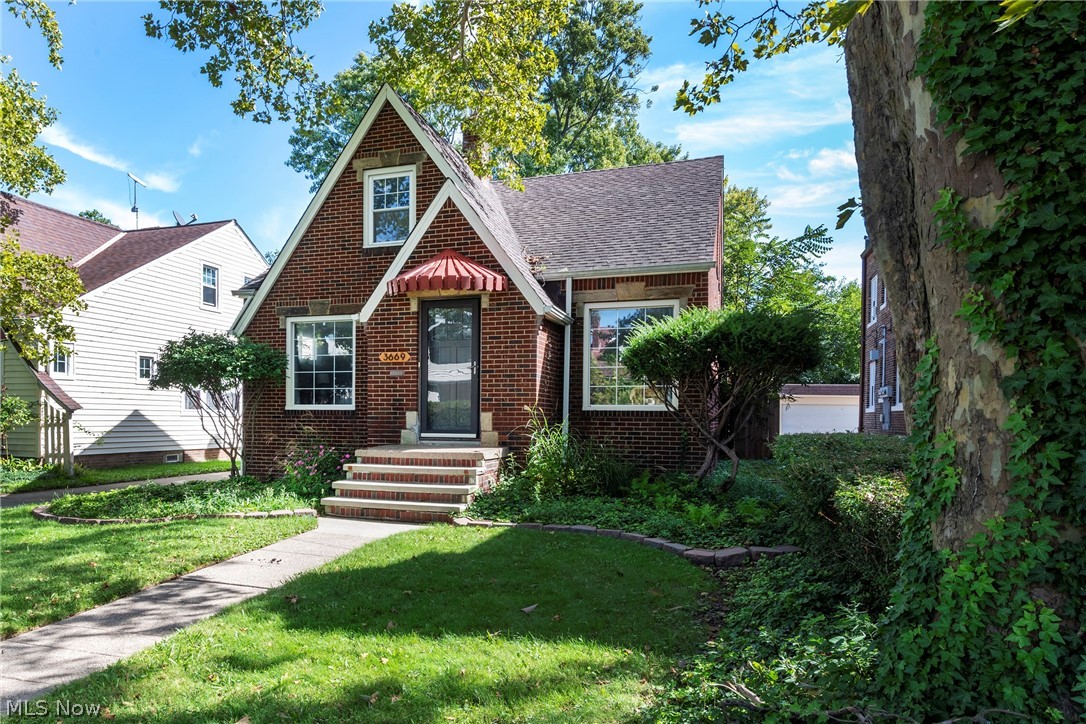 3669 W 134 Cleveland OH 44111