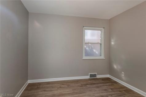 3669 W 134 Cleveland OH 44111