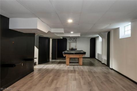 3669 W 134 Cleveland OH 44111