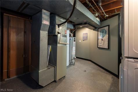 3669 W 134 Cleveland OH 44111