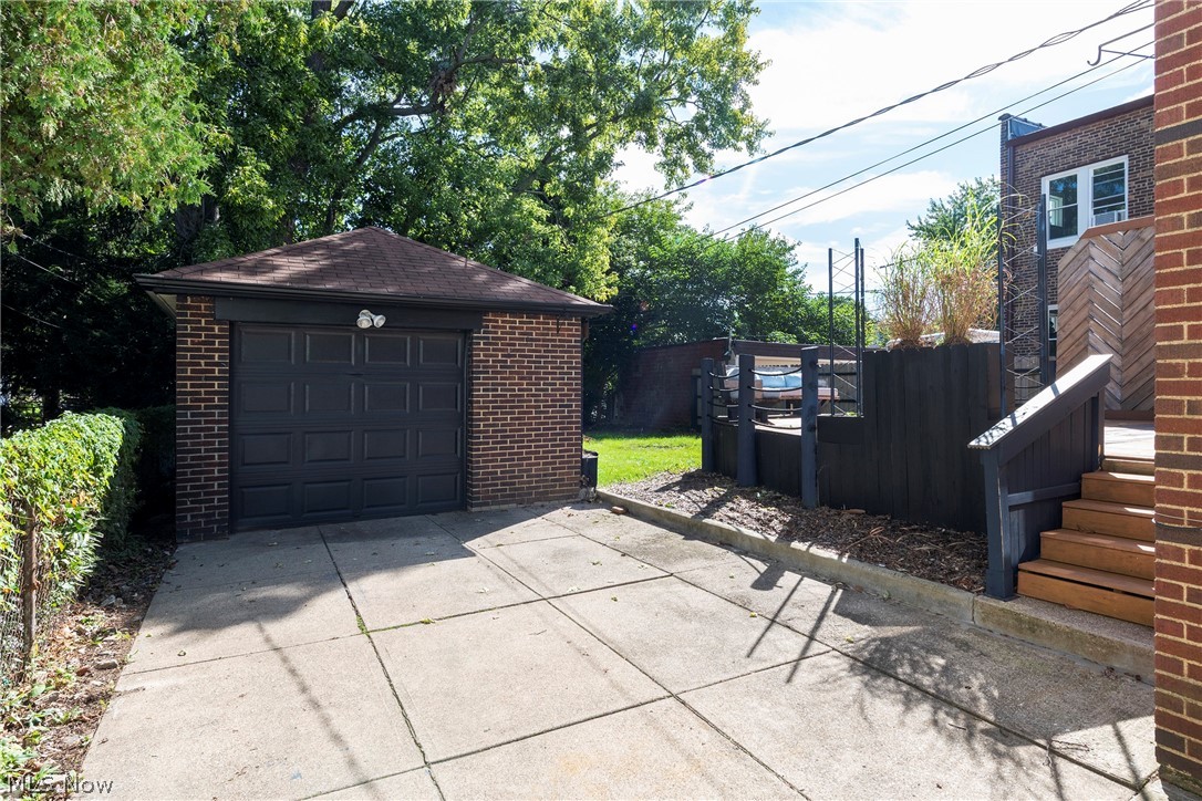 3669 W 134 Cleveland OH 44111