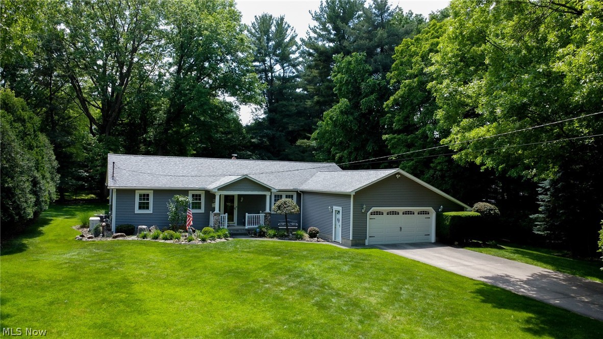 835 Crestview Drive Youngstown OH 44512