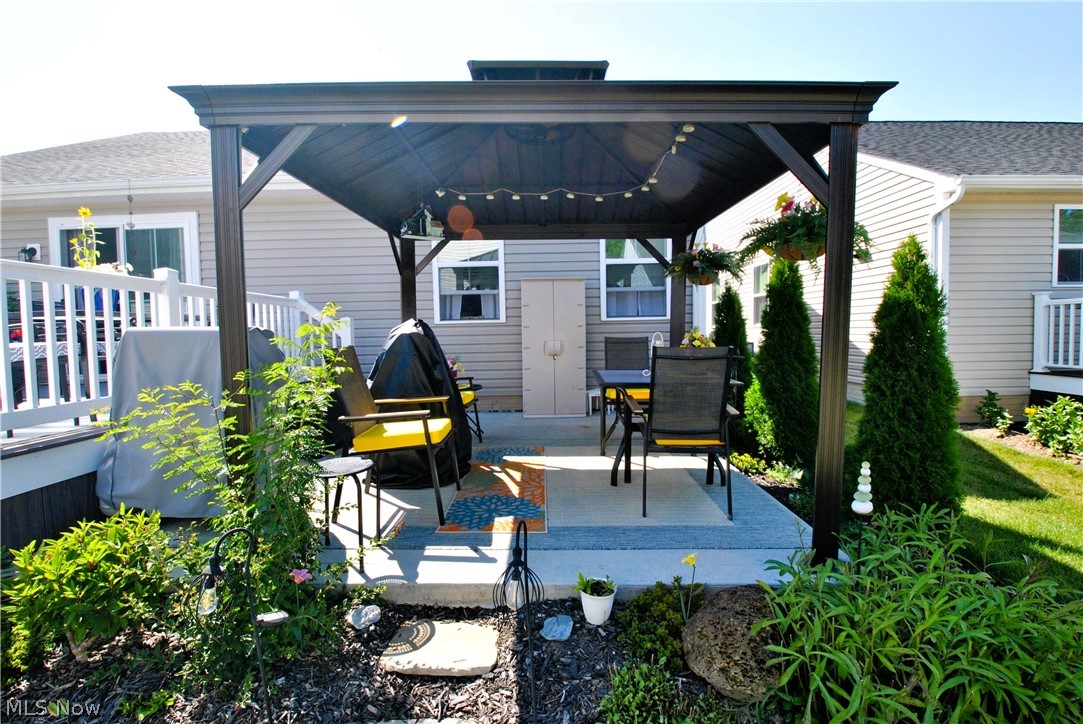 127 Beaver Creek Trail Amherst OH 44001