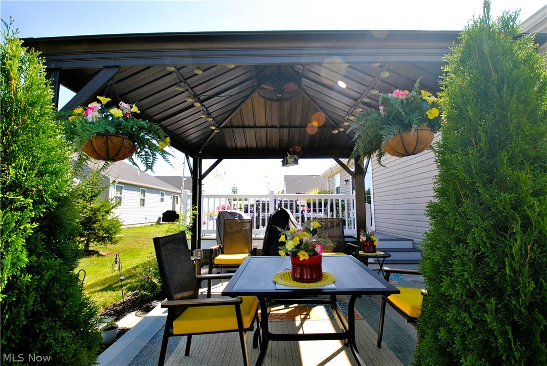 127 Beaver Creek Trail Amherst OH 44001