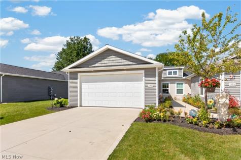 258 Silver Spring Circle Elyria OH 44035