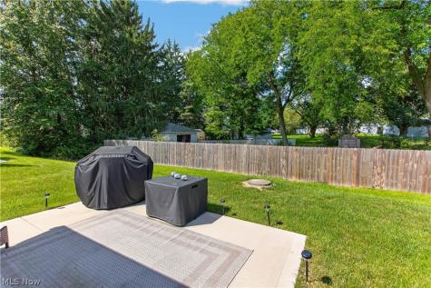 258 Silver Spring Circle Elyria OH 44035